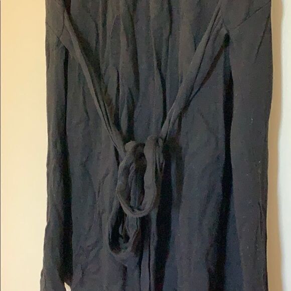 Forever 21 Open Back Crocheted Top - Picture 4 of 5